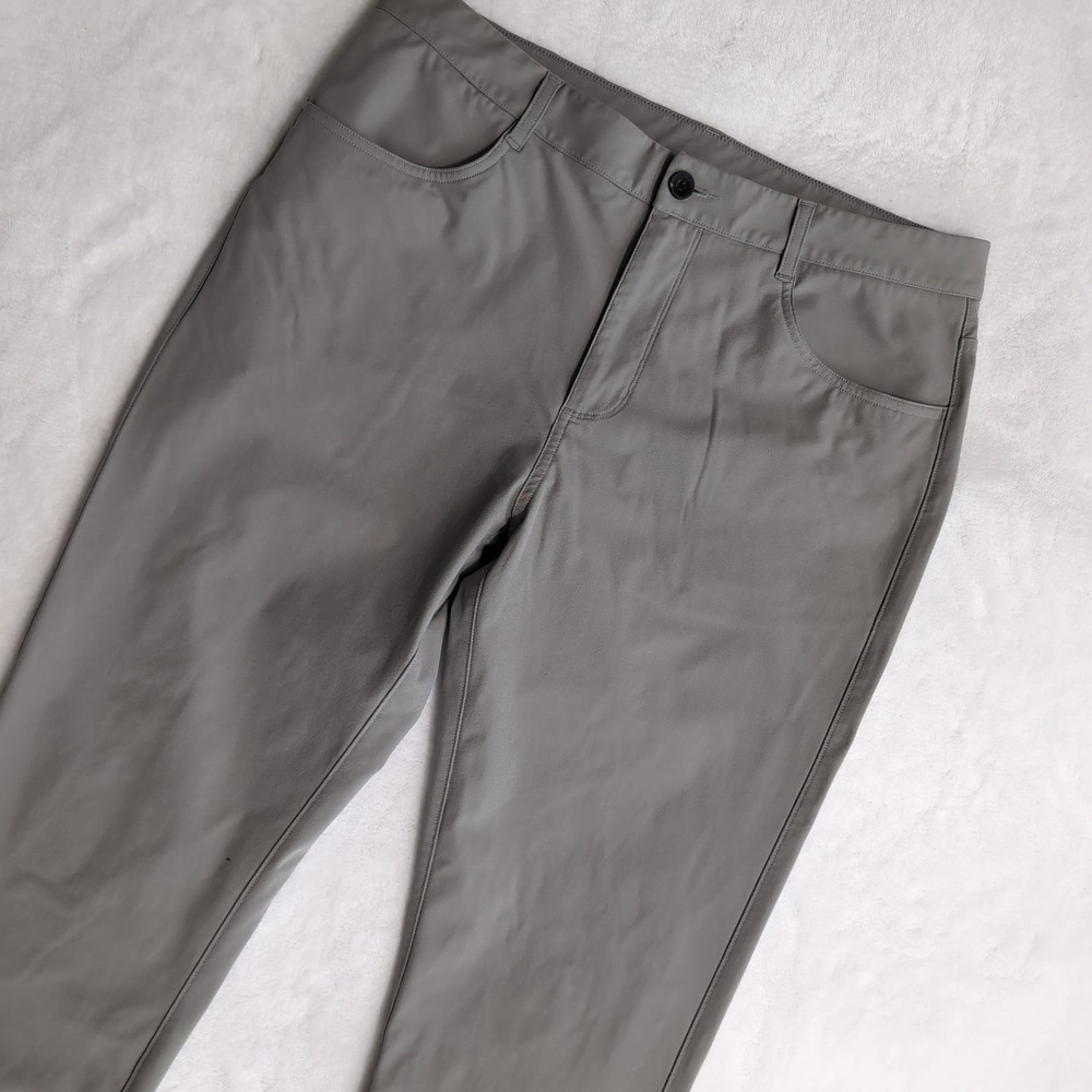 Vuori Aim Pant‎ Mens 34 Charcoal Grey Technical Chino Performance V430-S